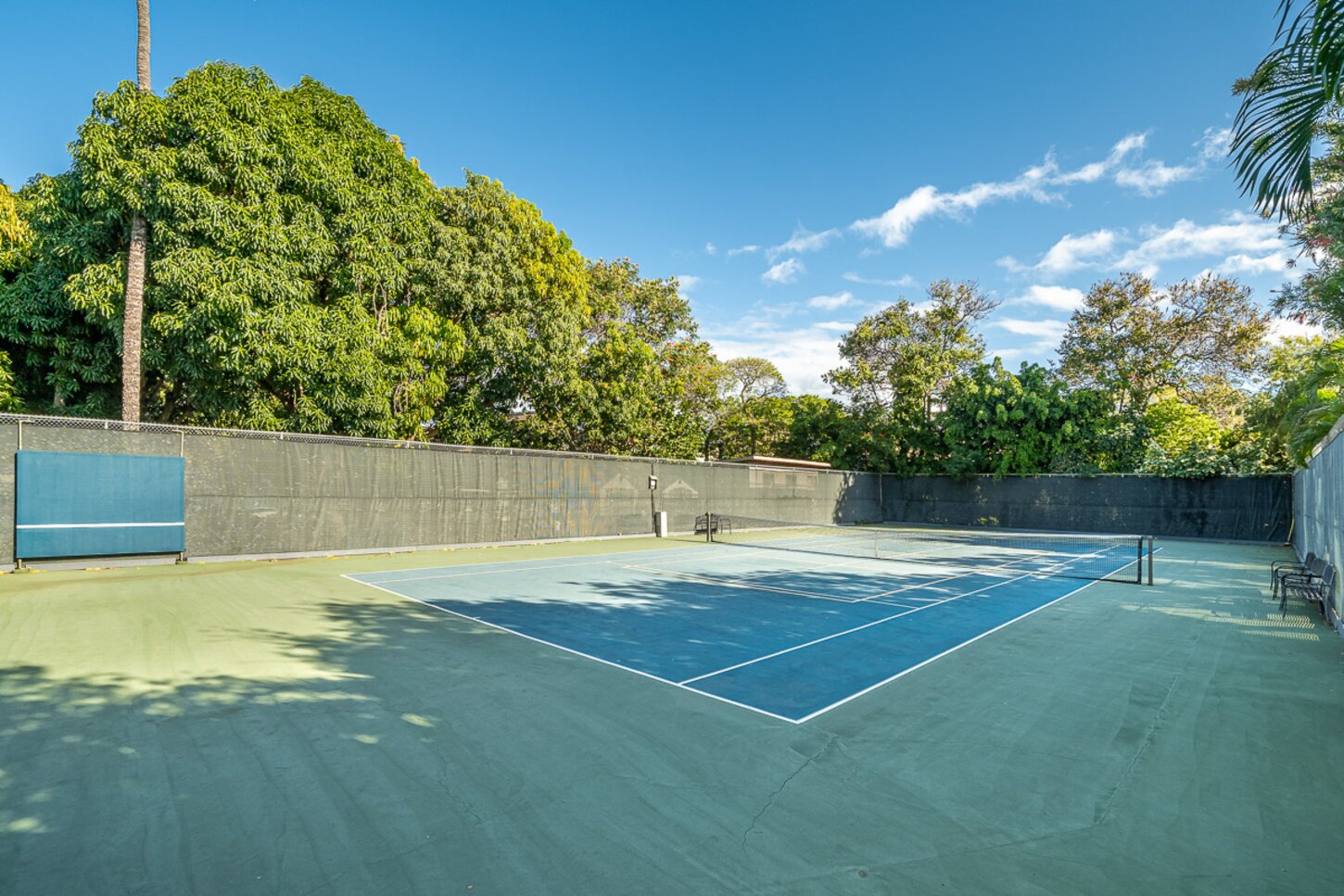 Tennis/Pickle ball Anyone? Right on Property!