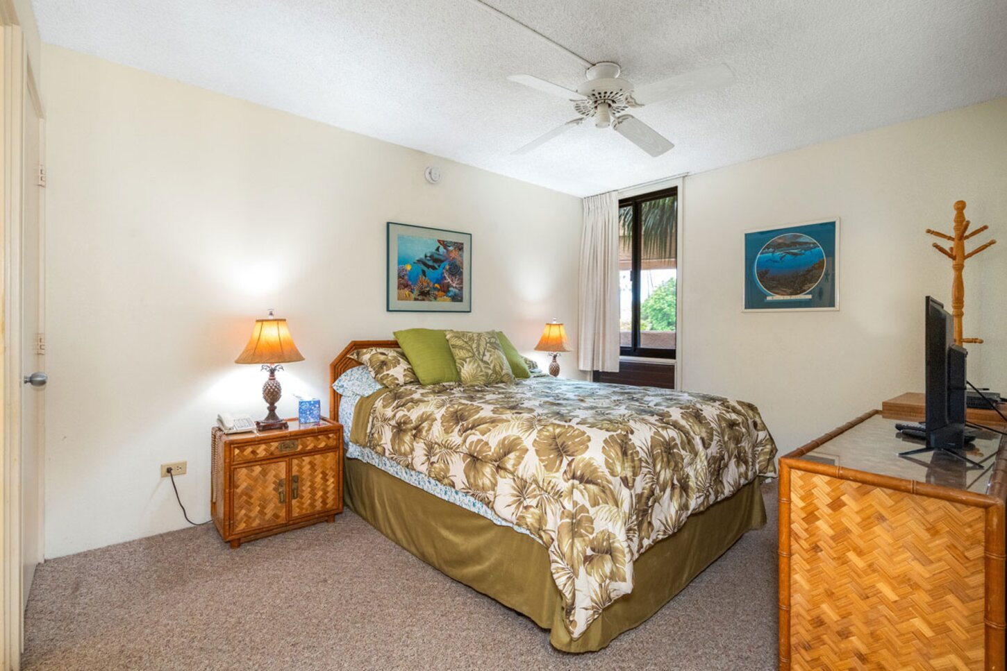 New Queen size bed