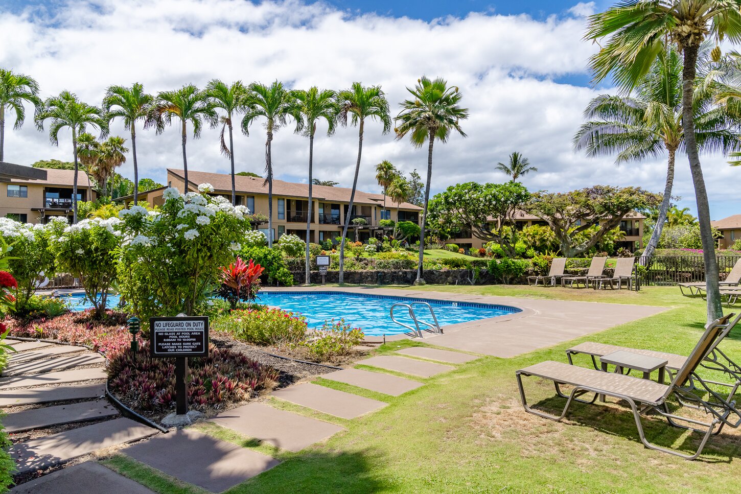 The closest quiet pool is a one minute walk off the back lanai. There are gas BBQs here as well!