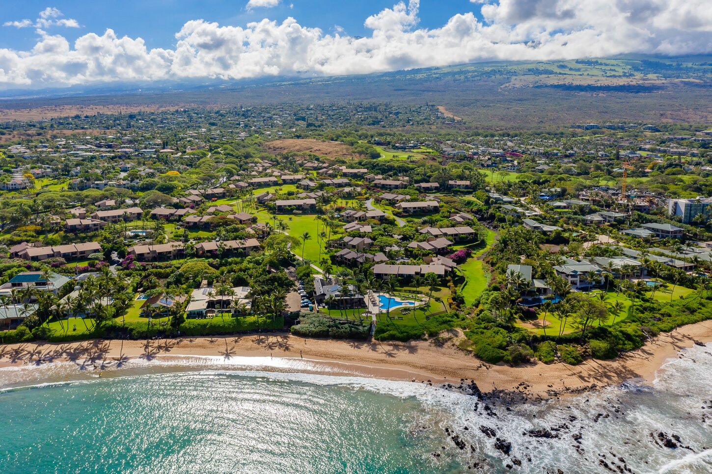 This is looking back at the best spot in Wailea from the beach.
