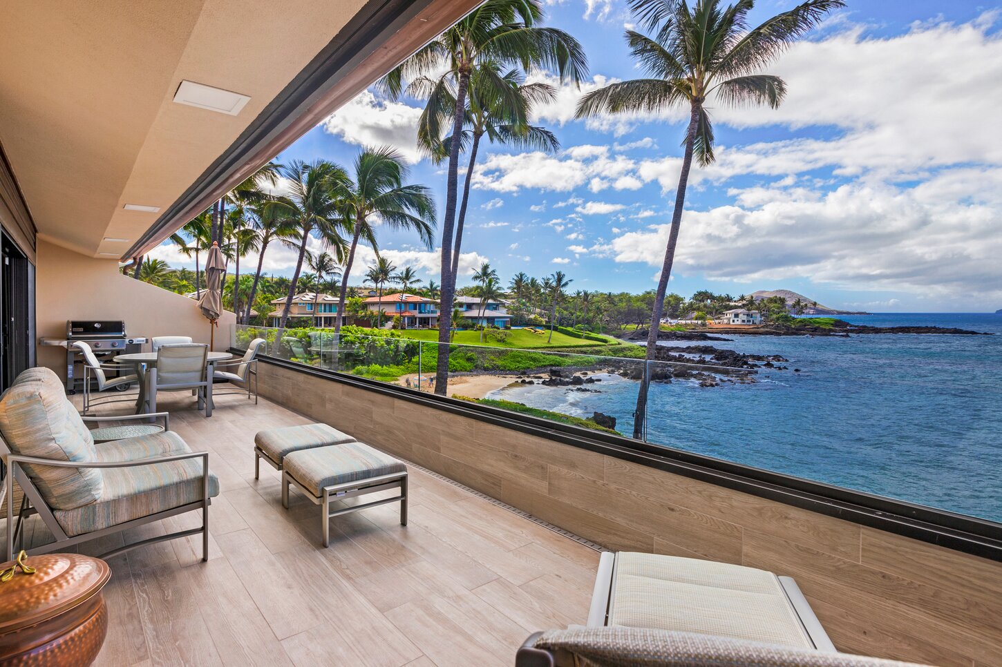 Lanai #1 with BBQ and beach view