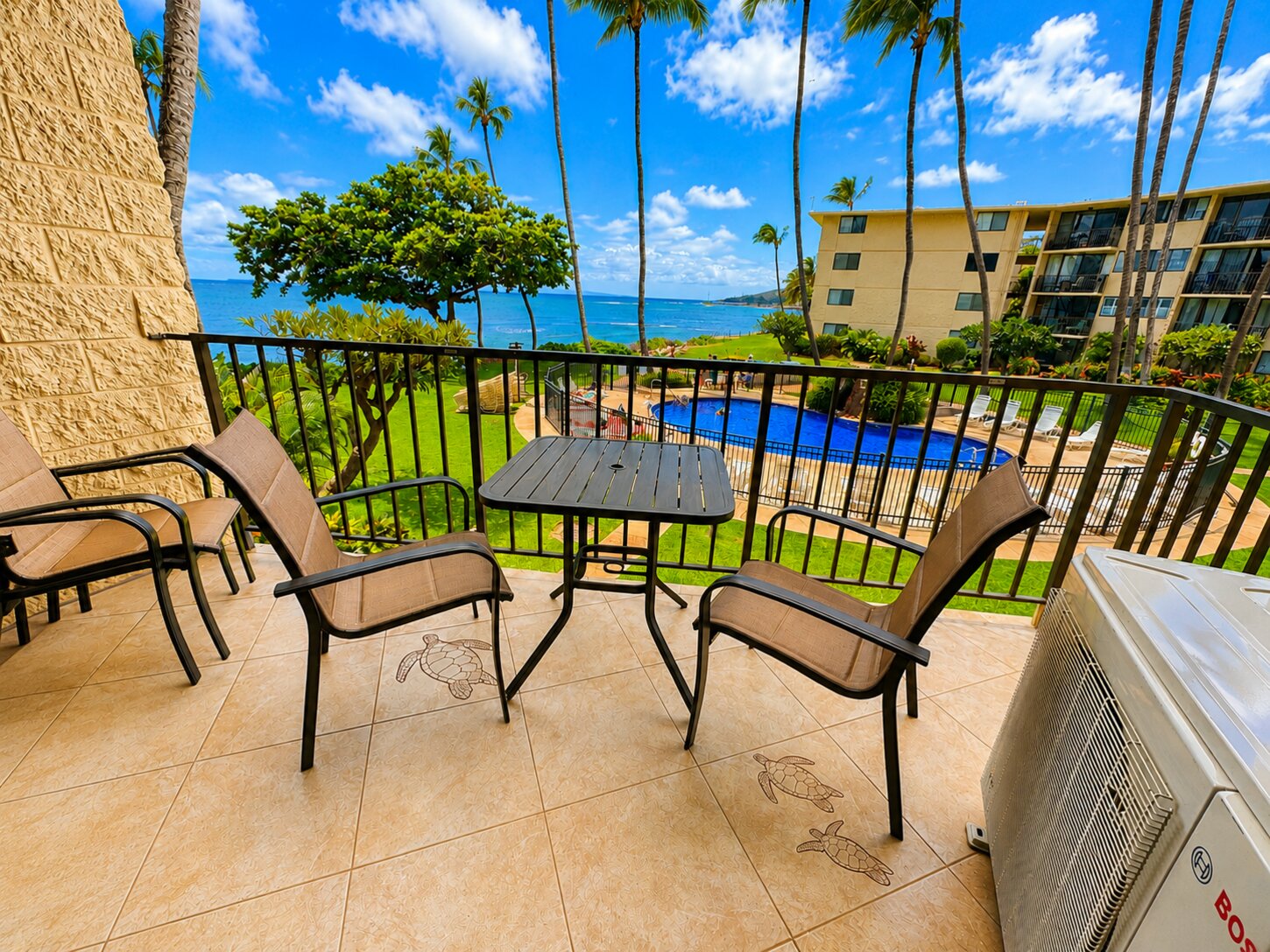 Lanai with amazing ocean view. Have your favorite beverage, snack. Relax listen to ocean and watch whales during season