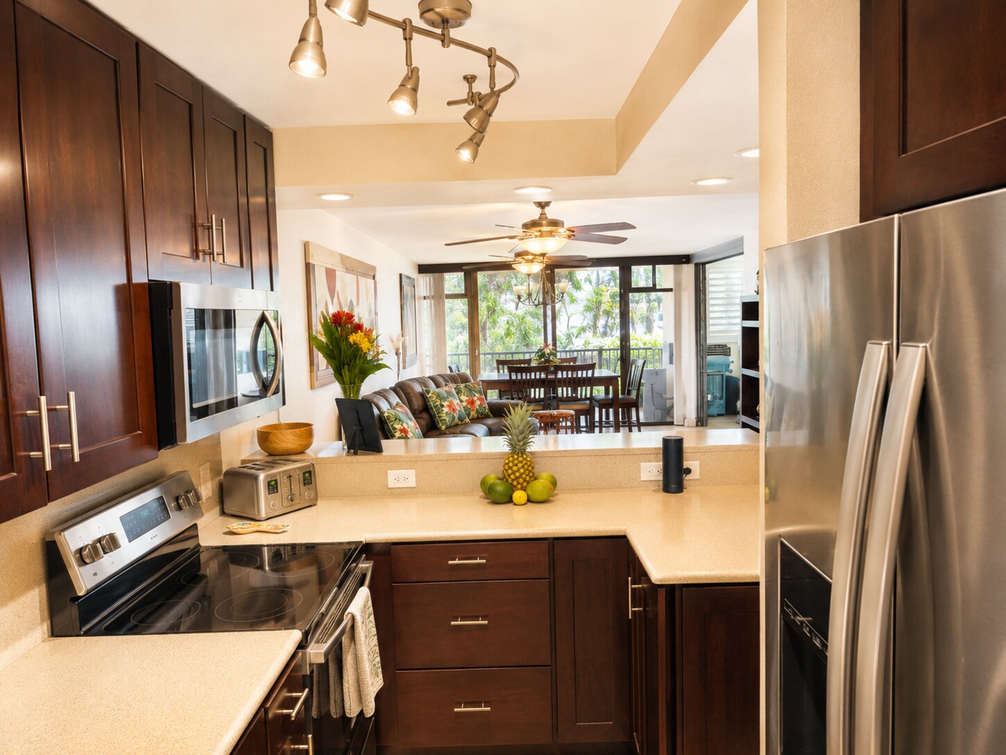 Fully equipt kitchen