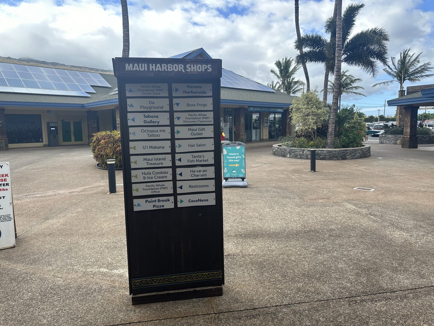 Ma'alaea Harbor Shops