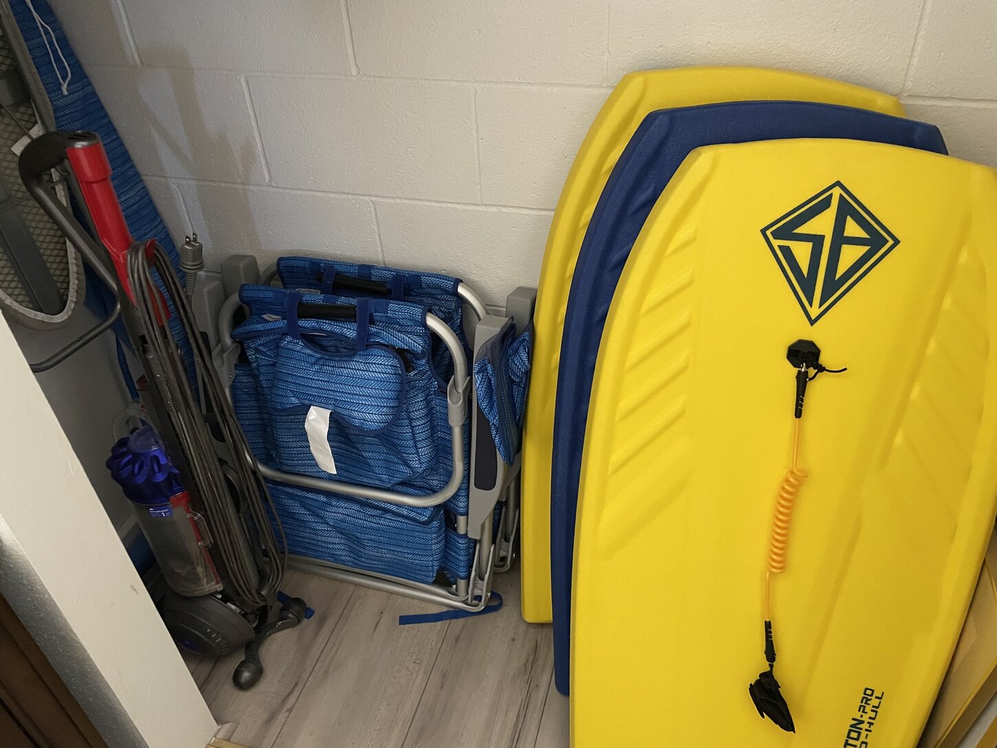 Snorkeling Gear, Boogie Boards, Beach Chairs, Umbrella, Cooler Bag, Beach Towels