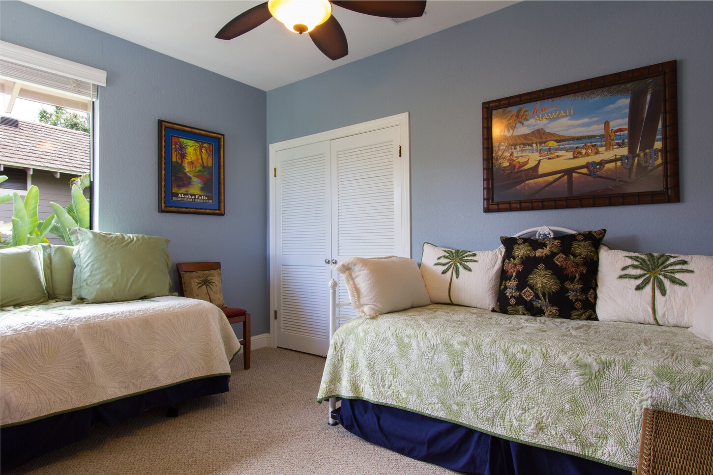 Third Bedroom with 2 Twin Beds