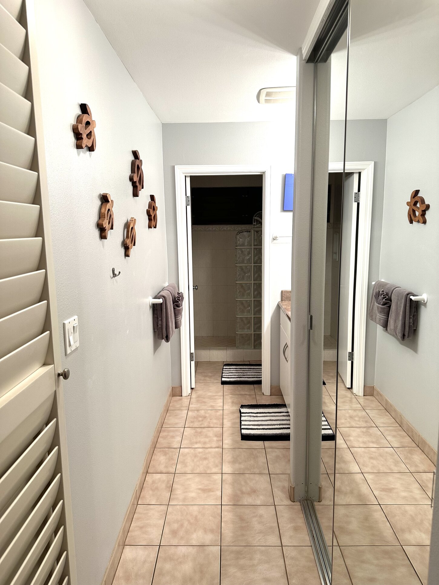 Guest bathroom hallway