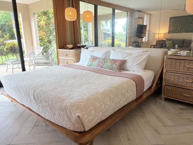 Ekahi 8C Ocean Studio: Wailea Couples Retreat by the Beach