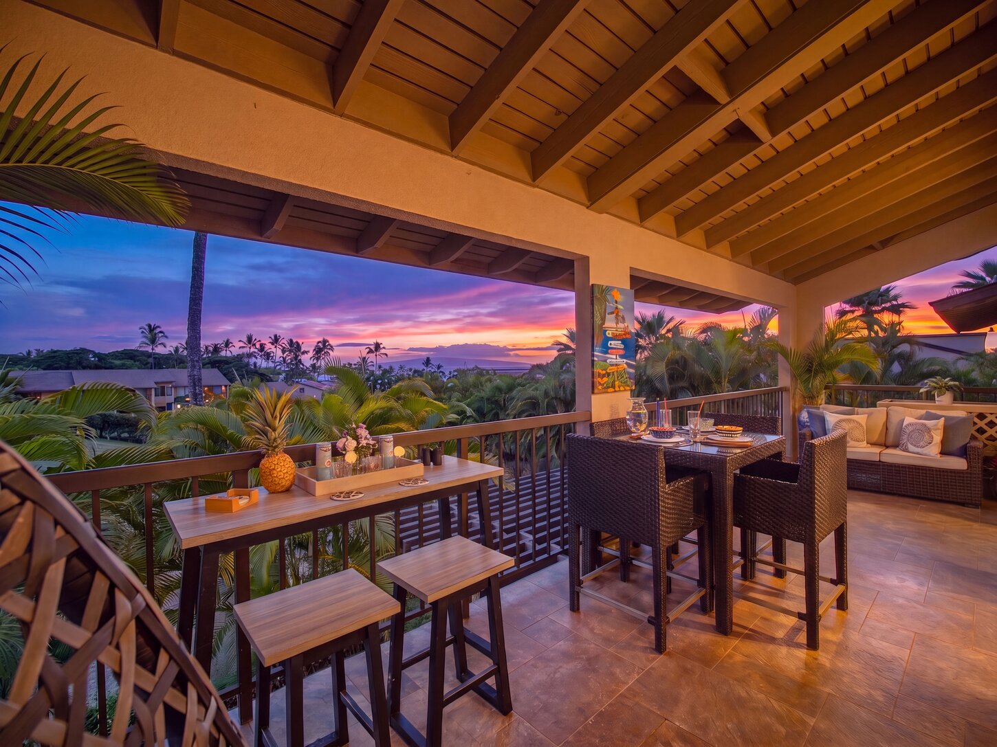 Stunning ocean and sunset views!