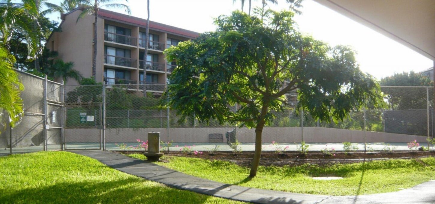 Tennis courts at rear of condo